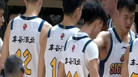 U23西甲3月最佳人选：佩德里、迭戈-洛佩斯、朱利亚诺领跑